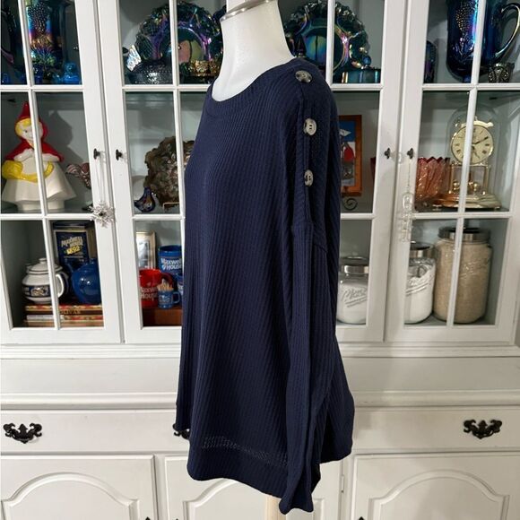 Lane Bryant Navy Blue Women's Top Size 18/20 - Picture 3 of 5